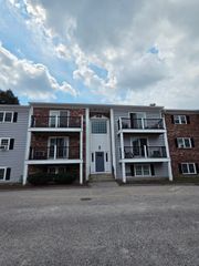 7 Chapel Hill Drive 11, Plymouth, MA 02360