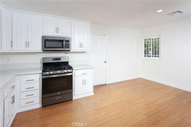 21838 Eccles Street, Canoga Park, CA 91304