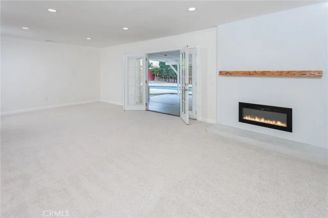 21838 Eccles Street, Canoga Park, CA 91304