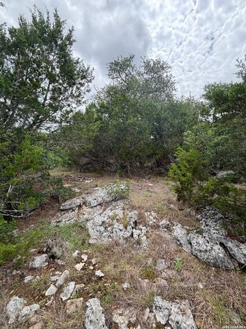 1328 POWDER RIDGE RD, New Braunfels, TX 78132