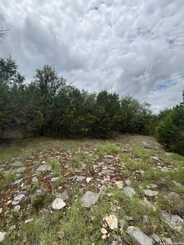 1328 POWDER RIDGE RD, New Braunfels, TX 78132