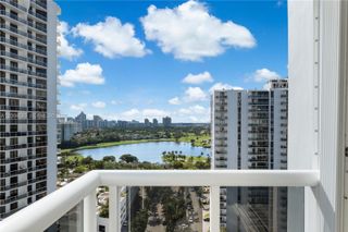 20505 E Country Club Drive 1938, Aventura, FL 33180