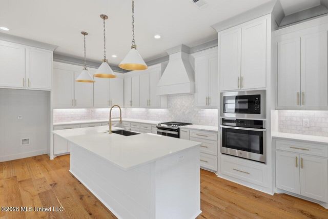 256 Arbor Trail, Brandon, MS 39047