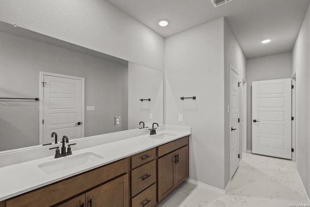 7306 Cypress Gate, Converse, TX 78109