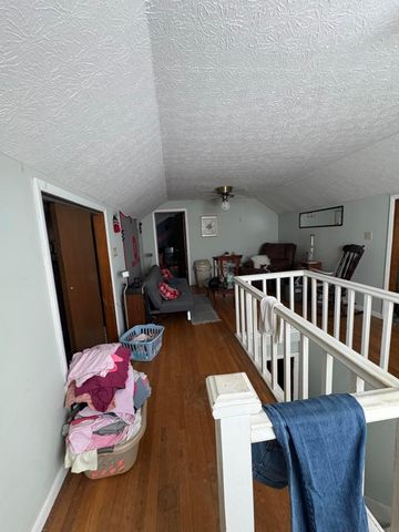 1085 Williams Road, Columbus, OH 43207