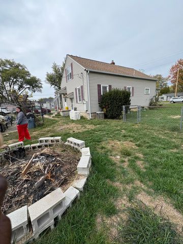 1085 Williams Road, Columbus, OH 43207