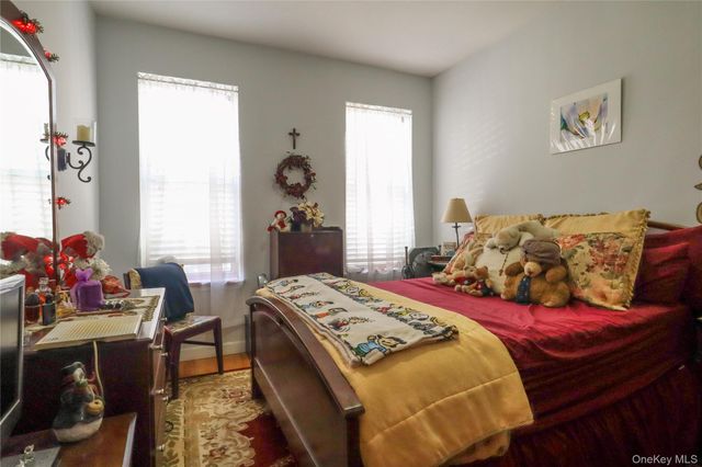 2130 36th Street, Astoria, NY 11105