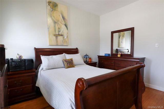 2130 36th Street, Astoria, NY 11105