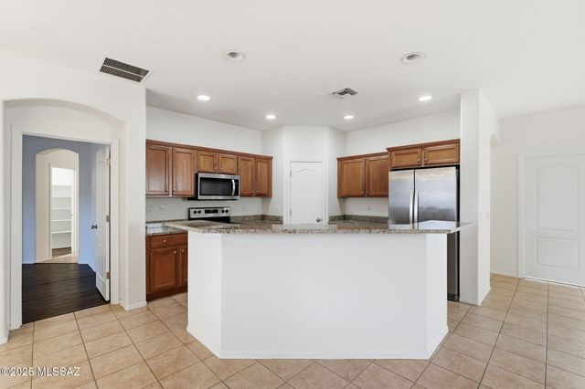 6661 E Gehrig Lane, Tucson, AZ 85756