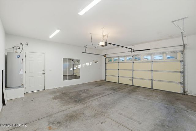 6661 E Gehrig Lane, Tucson, AZ 85756