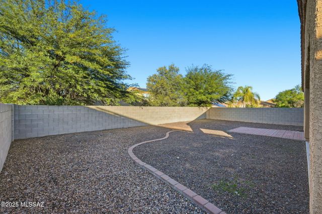 6661 E Gehrig Lane, Tucson, AZ 85756