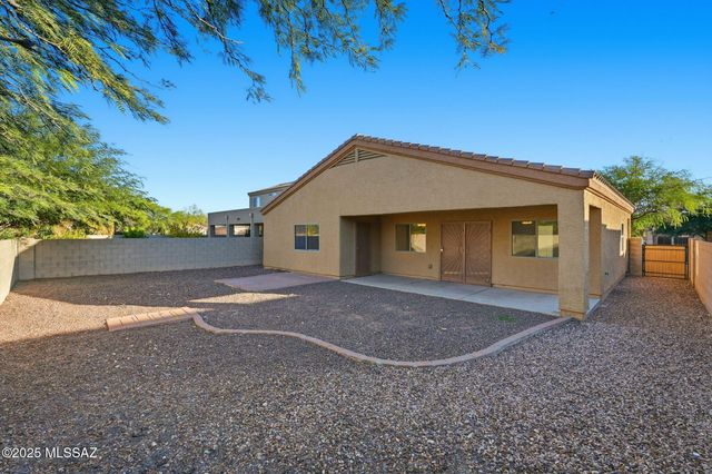 6661 E Gehrig Lane, Tucson, AZ 85756