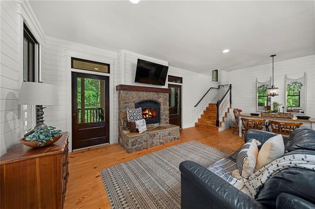 2197 Damascus Road, Ball Ground, GA 30107