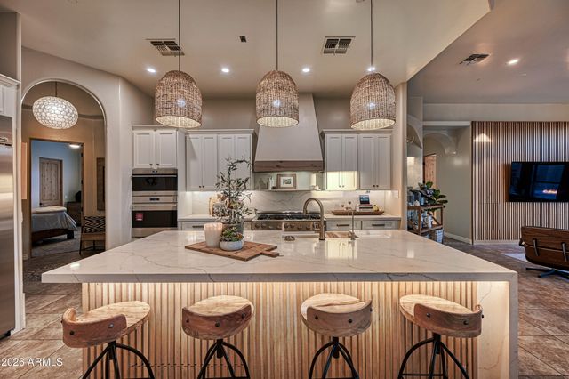 18037 W SAN JUAN Avenue, Litchfield Park, AZ 85340