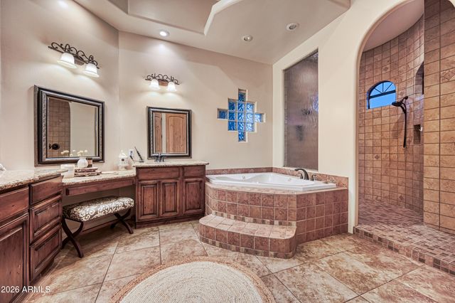 18037 W SAN JUAN Avenue, Litchfield Park, AZ 85340