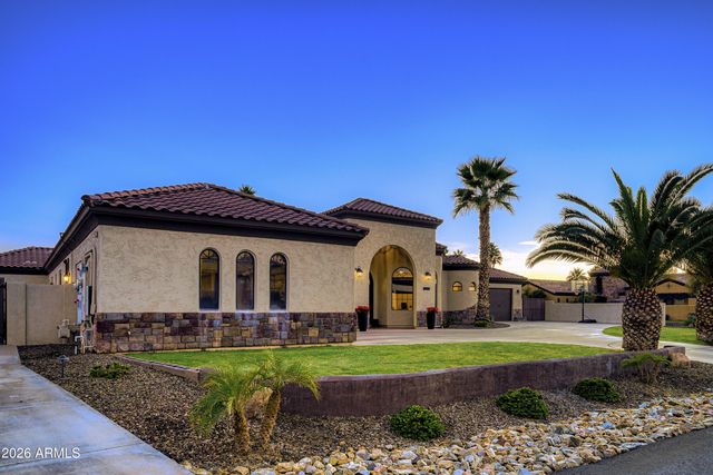 18037 W SAN JUAN Avenue, Litchfield Park, AZ 85340