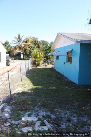 900 SE Lake Street, Stuart, FL 34994