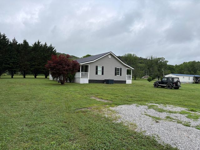 1760 Shinbone Ridge Road, Lafayette, GA 30728