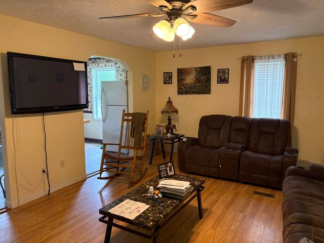 1760 Shinbone Ridge Road, Lafayette, GA 30728