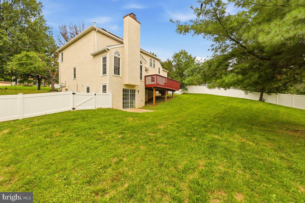 802 IRENIC CT, NORRISTOWN, PA 19403 — photo 5