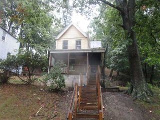 296 Dakota Ave, E Pittsburgh, PA 15202