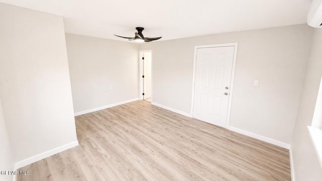 10285 Nirmal Drive, Socorro, TX 79927