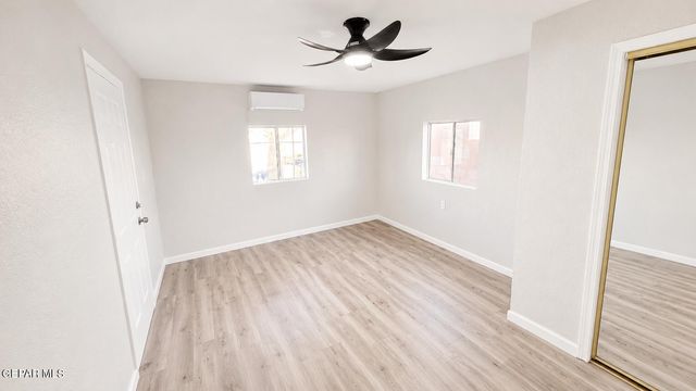 10285 Nirmal Drive, Socorro, TX 79927