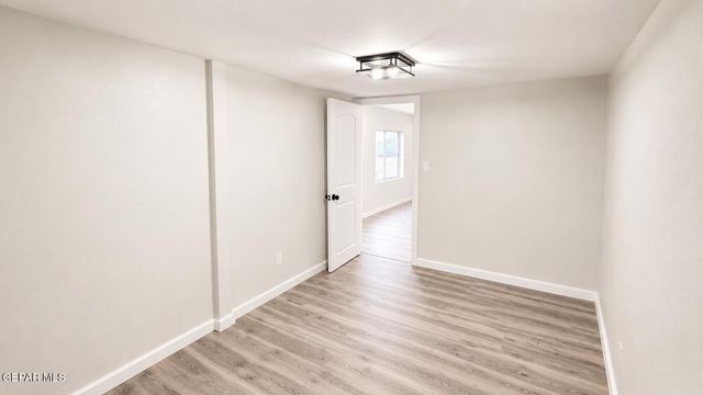 10285 Nirmal Drive, Socorro, TX 79927