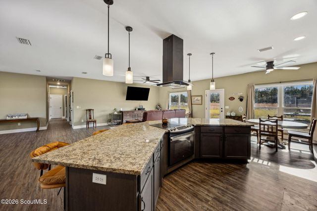 691 Oakwell Road, Kingsland, GA 31548