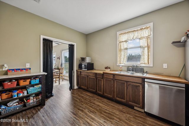 691 Oakwell Road, Kingsland, GA 31548