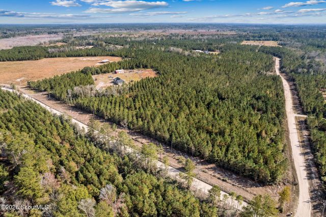 691 Oakwell Road, Kingsland, GA 31548