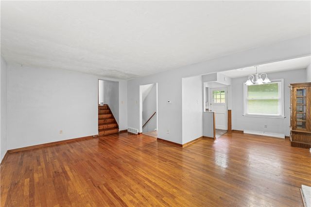 372 Chartiers Run Road, Chartiers, PA 15317