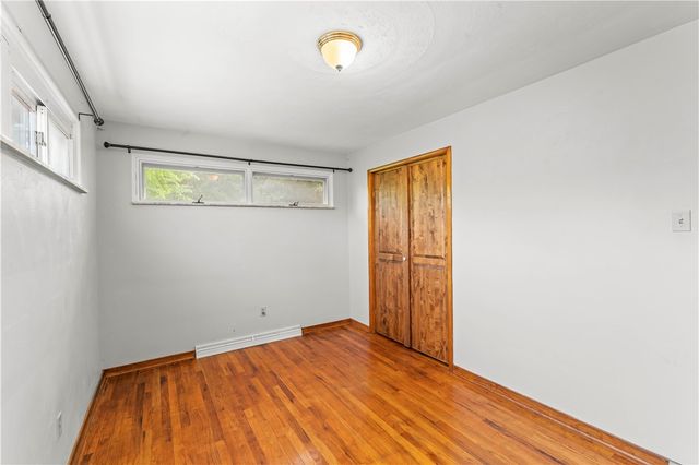 372 Chartiers Run Road, Chartiers, PA 15317