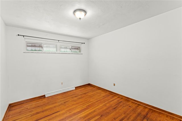 372 Chartiers Run Road, Chartiers, PA 15317