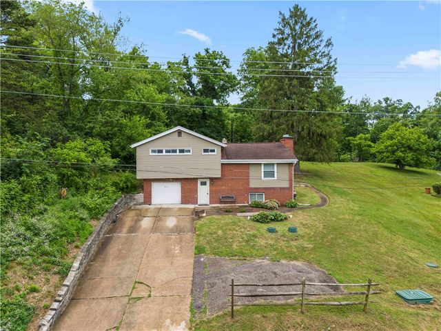 372 Chartiers Run Road, Chartiers, PA 15317