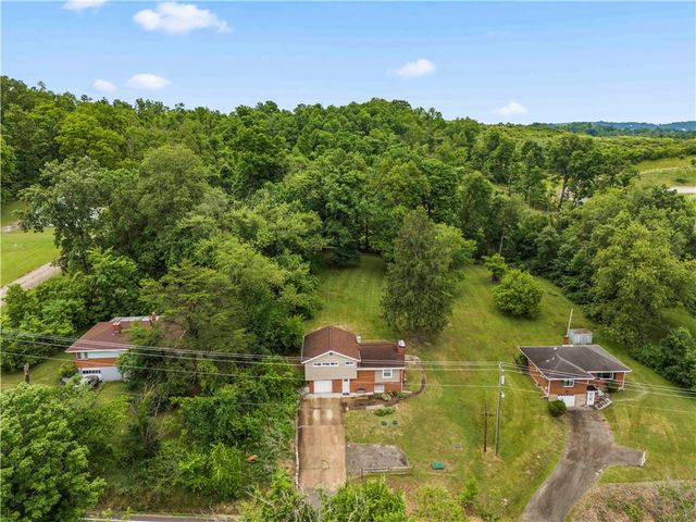 372 Chartiers Run Road, Chartiers, PA 15317