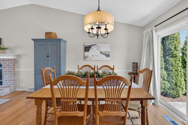 1107 Tara Drive, Sun Prairie, WI 53590