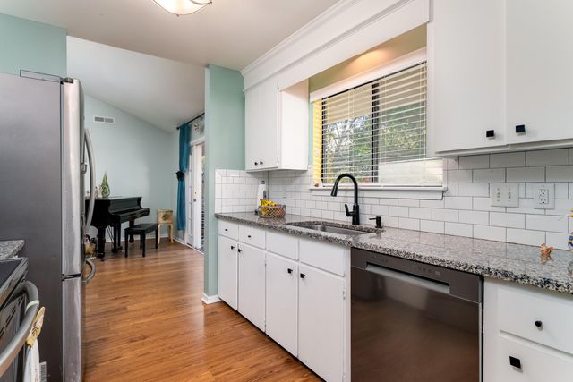 1116 Daffodil Lane, Mount Pleasant, SC 29464