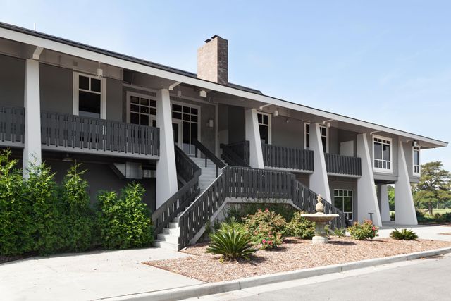 1116 Daffodil Lane, Mount Pleasant, SC 29464