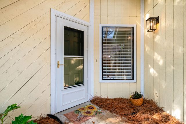 1116 Daffodil Lane, Mount Pleasant, SC 29464