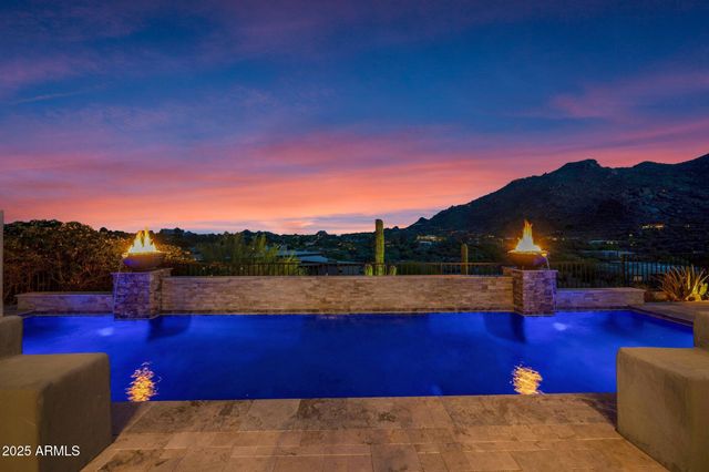 37221 N Holiday Lane, Carefree, AZ 85377