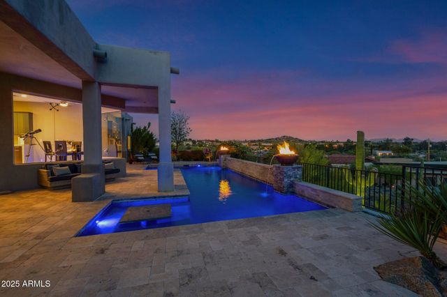 37221 N Holiday Lane, Carefree, AZ 85377