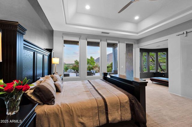 37221 N Holiday Lane, Carefree, AZ 85377