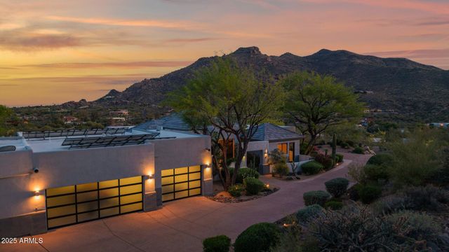 37221 N Holiday Lane, Carefree, AZ 85377