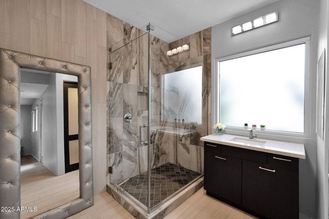 37221 N Holiday Lane, Carefree, AZ 85377