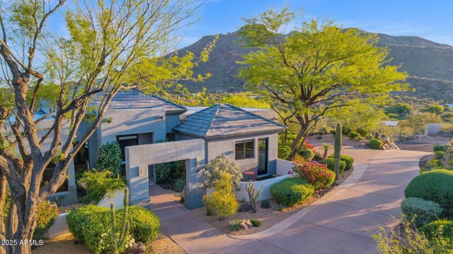 37221 N Holiday Lane, Carefree, AZ 85377