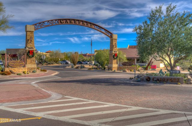 37221 N Holiday Lane, Carefree, AZ 85377