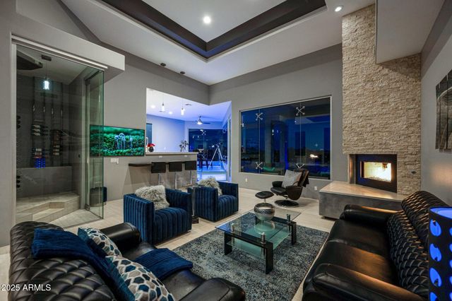 37221 N Holiday Lane, Carefree, AZ 85377