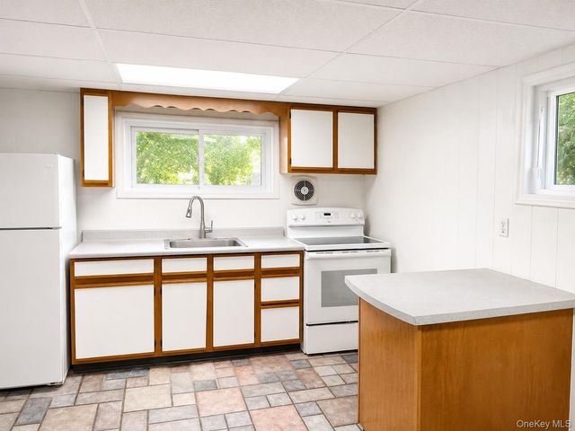 491 State Route 32, Wallkill, NY 12589