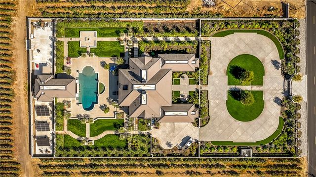 22215 N Devries Road, Lodi, CA 95242
